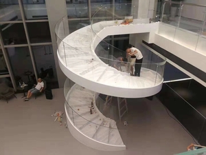 旋转楼梯